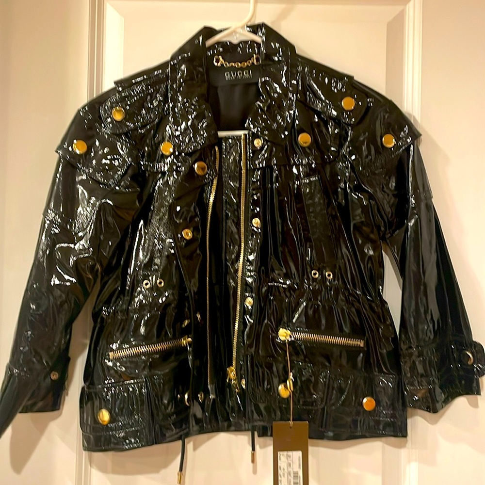 Gucci woman’s size 42 patten leather jacket with gold buttons and zipped